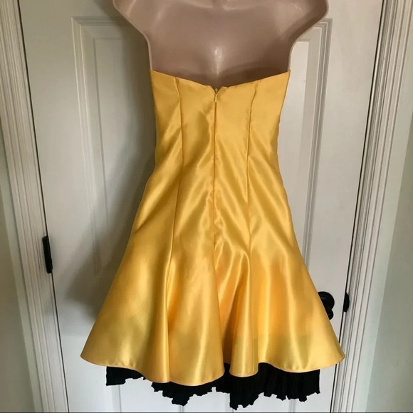 GUNNE Sax vintage bright yellow geometric disco mod polkadot dress XS - Picture 6 of 15